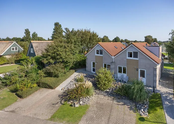 WATER WELLNESS VILLA - Strand, Surfen, Relax
